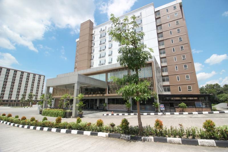 Reddoorz Apartment @ Malioboro City Adisucipto Maguwo Eksteriør billede